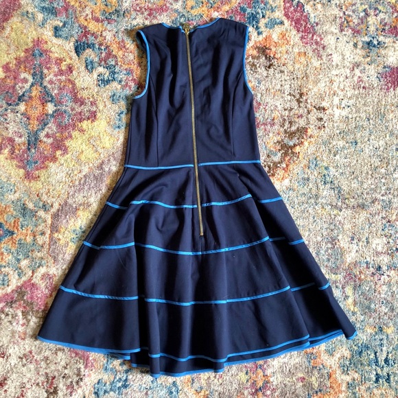 Gorgeous Sail to Sable dress! - Picture 2 of 4